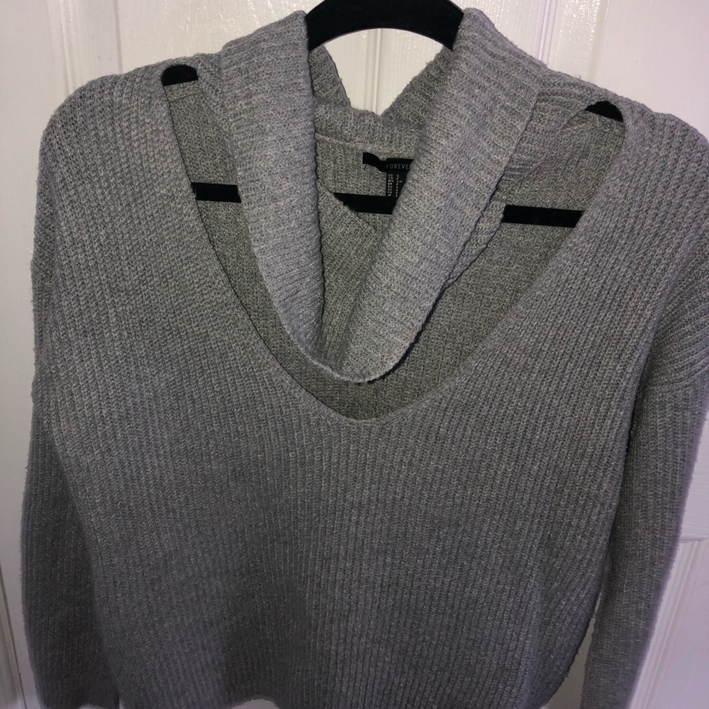 Forever 21 Grey Sweater